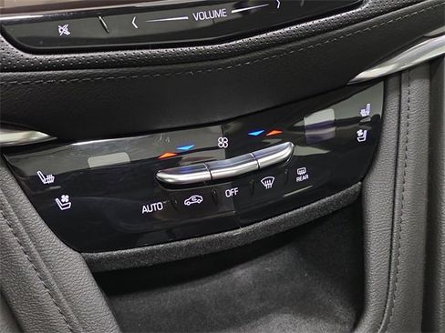 Used 2019 Cadillac XT5 Premium Luxury w/ Driver Assist Package image 24