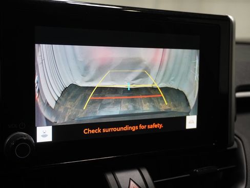 Used 2023 Toyota RAV4 LE AWD/4WD image 22