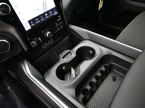 New 2026 RAM 1500 Big Horn AWD/4WD image 19