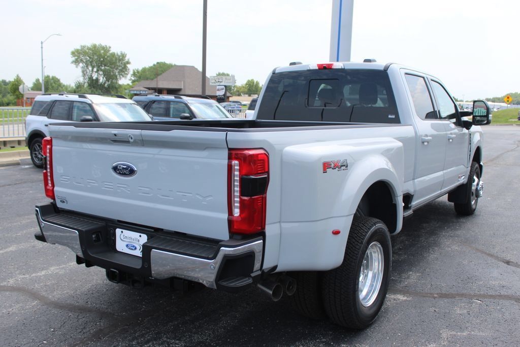 New 2026 Ford F350 Lariat w/ Lariat Ultimate Package AWD/4WD image 5