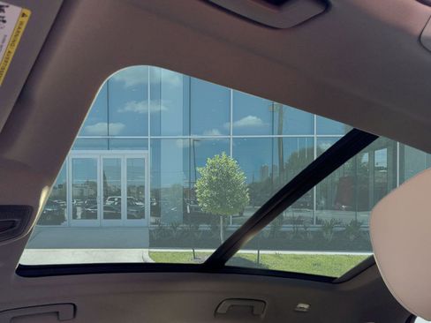 New 2025 Audi Q5 Premium Plus image 15