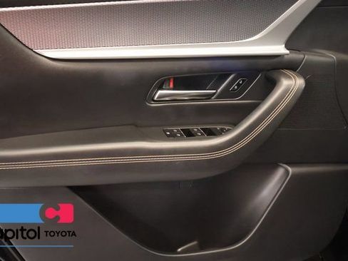 Used 2024 MAZDA CX-90 Plug-In Hybrid w/ Preferred AWD/4WD image 9