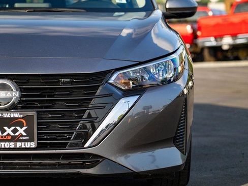 Used 2024 Nissan Sentra SV image 5