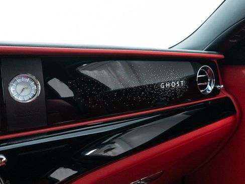 Certified 2022 Rolls-Royce Ghost w/ Ghost Package image 47
