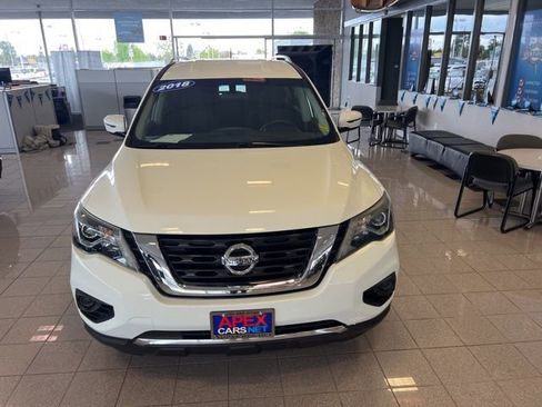 Used 2018 Nissan Pathfinder S FWD image 15