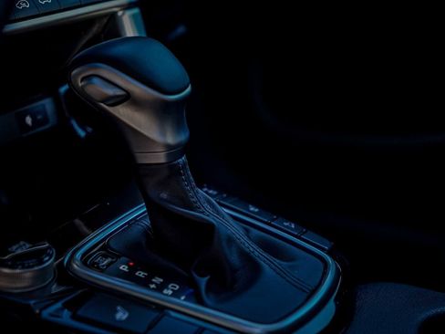 Certified 2022 Kia Seltos EX image 13