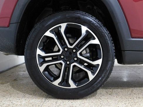 Used 2022 Jeep Compass Limited image 98