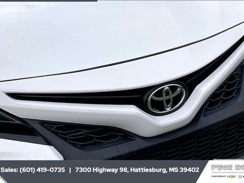 Used 2021 Toyota Camry SE image 21