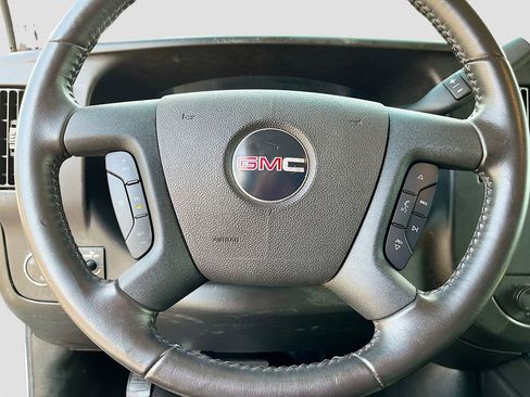 Used 2023 GMC Savana 3500 Extended w/ Driver Convenience Package RWD image 11