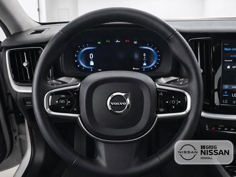 Used 2023 Volvo S60 B5 Core AWD/4WD image 8