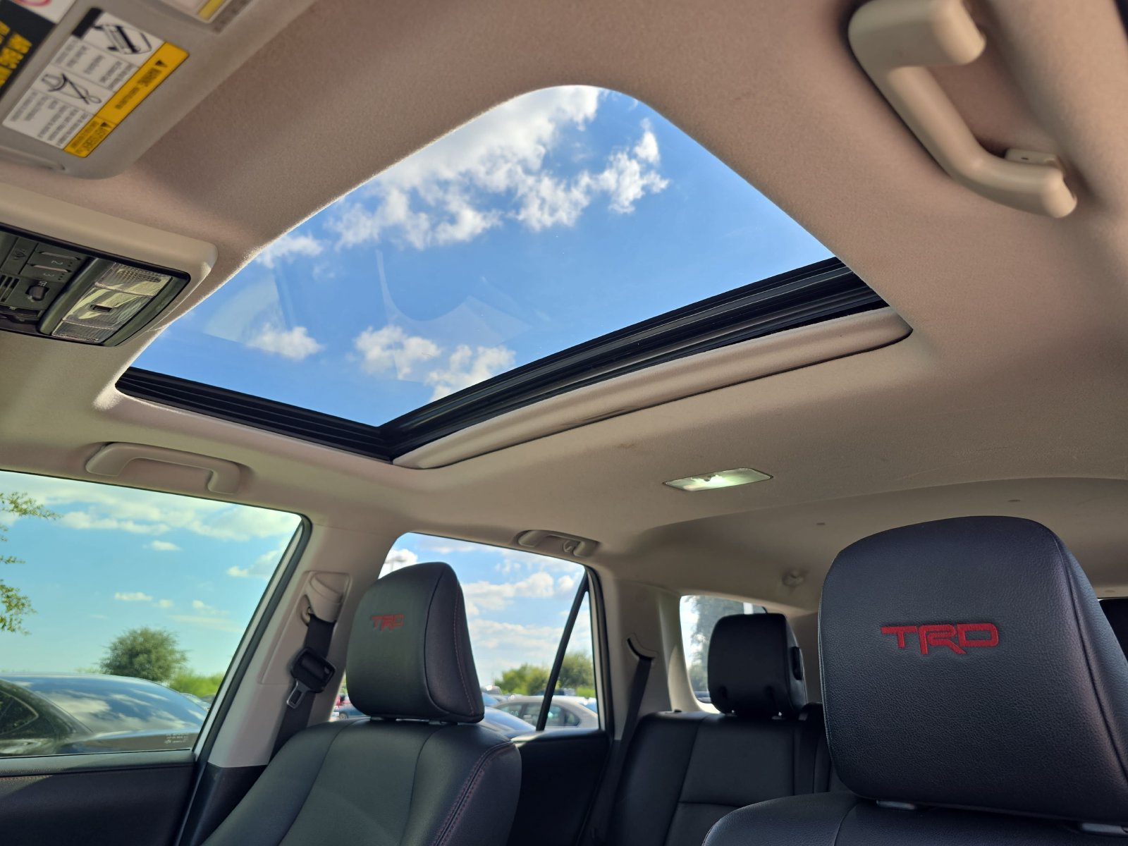 Used 2020 Toyota 4Runner Venture w/ Moonroof Package AWD/4WD image 27
