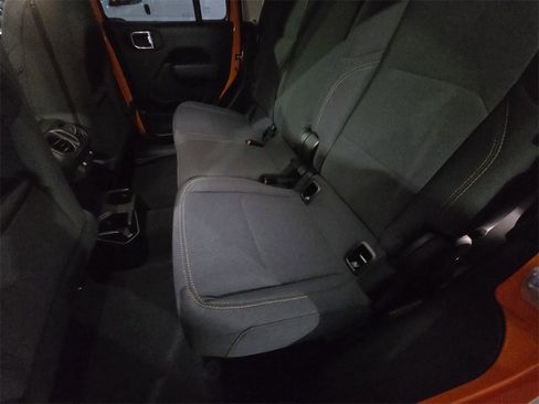 New 2025 Jeep Gladiator Sport image 13