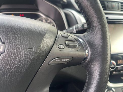 Used 2023 Nissan Murano SL image 30