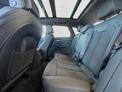 Used 2022 Audi SQ5 Premium Plus w/ Premium Plus Package image 20