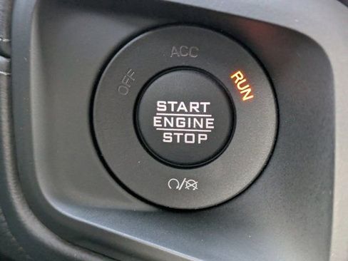 New 2025 Jeep Wrangler Unlimited Sahara AWD/4WD image 33