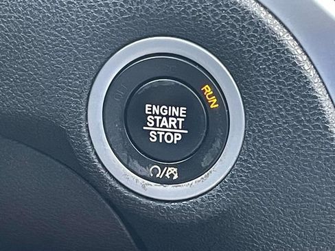 Used 2018 Chrysler 300 Limited w/ Safetytec Plus Group AWD/4WD image 26