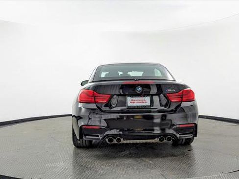 Used 2018 BMW M4 Convertible image 7