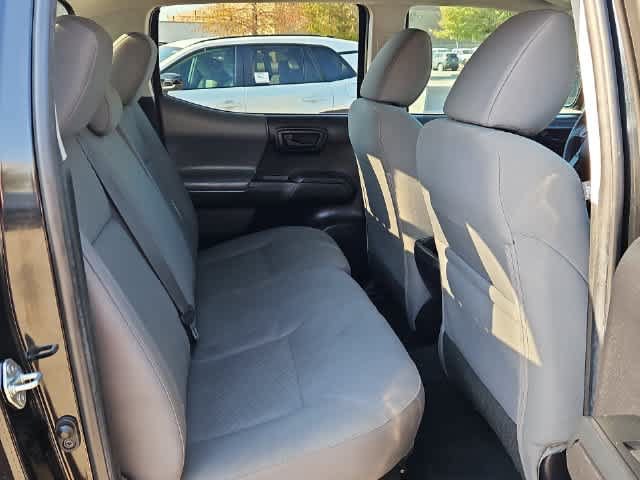 Used 2022 Toyota Tacoma SR AWD/4WD image 17