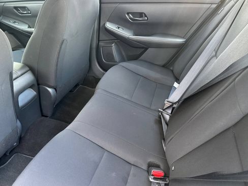 Used 2025 Nissan Sentra S FWD image 10