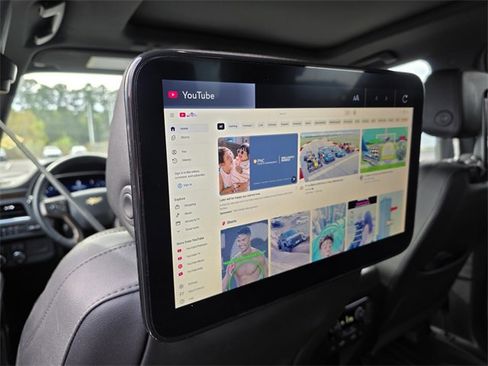 Used 2023 Chevrolet Tahoe High Country image 5