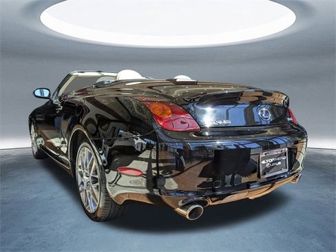 Used 2004 Lexus SC 430 Convertible image 6