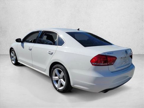Used 2012 Volkswagen Passat 2.5 SE image 7
