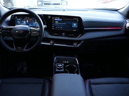 Used 2026 Chevrolet Equinox RS w/ Safety and Technology Package image 7