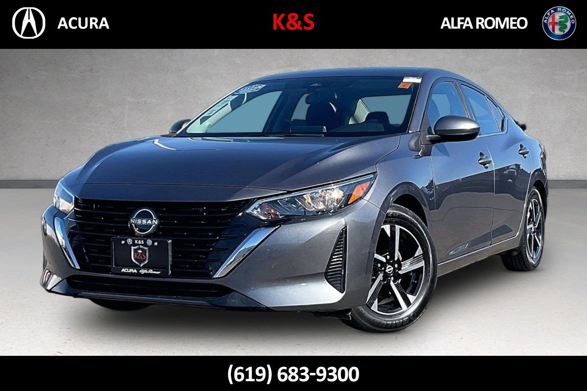 Used 2025 Nissan Sentra SV FWD image 1