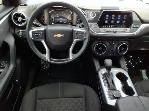 Used 2022 Chevrolet Blazer LT FWD image 22