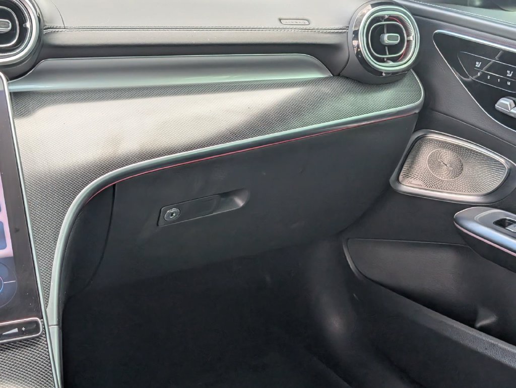 Used 2022 Mercedes-Benz C 300 Sedan image 29