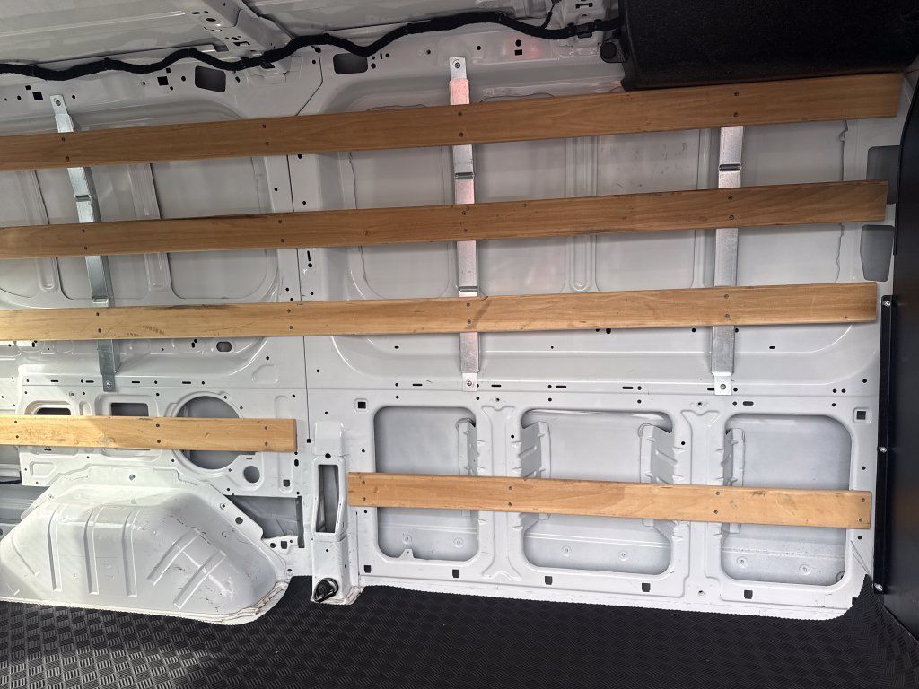 Used 2025 Ford Transit 250 Low Roof w/ Exterior Upgrade Package RWD image 20