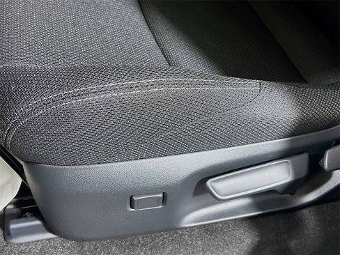 Certified 2025 Toyota 4Runner SR5 image 16