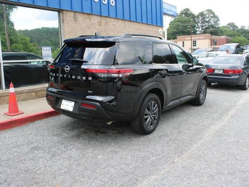 Used 2023 Nissan Pathfinder SV FWD image 5