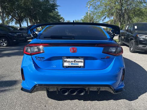 Used 2023 Honda Civic Type R image 5
