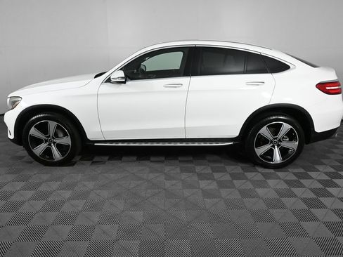 Used 2019 Mercedes-Benz GLC 300 4MATIC Coupe image 3