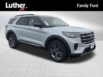 Used 2025 Ford Explorer Active w/ Active Comfort Package