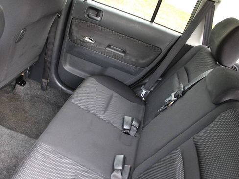 Used 2005 Scion xB FWD image 28