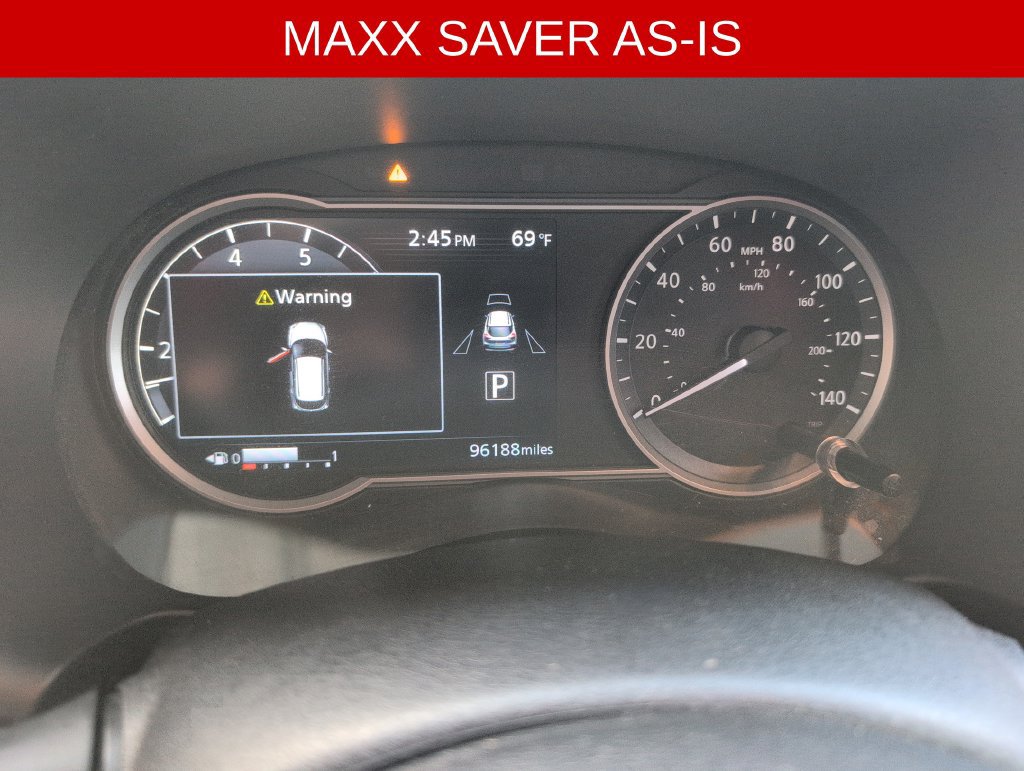 Used 2018 Nissan Kicks SR FWD image 13