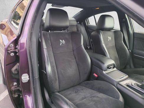 Used 2022 Dodge Charger Scat Pack w/ Dynamics Package RWD image 21