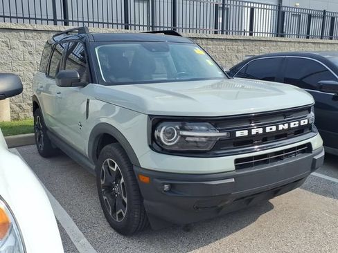 Used 2021 Ford Bronco Sport Outer Banks w/ Outer Banks Package AWD/4WD image 4