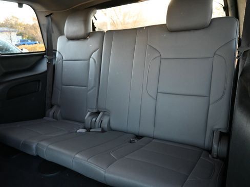 Used 2020 Chevrolet Tahoe LT image 32