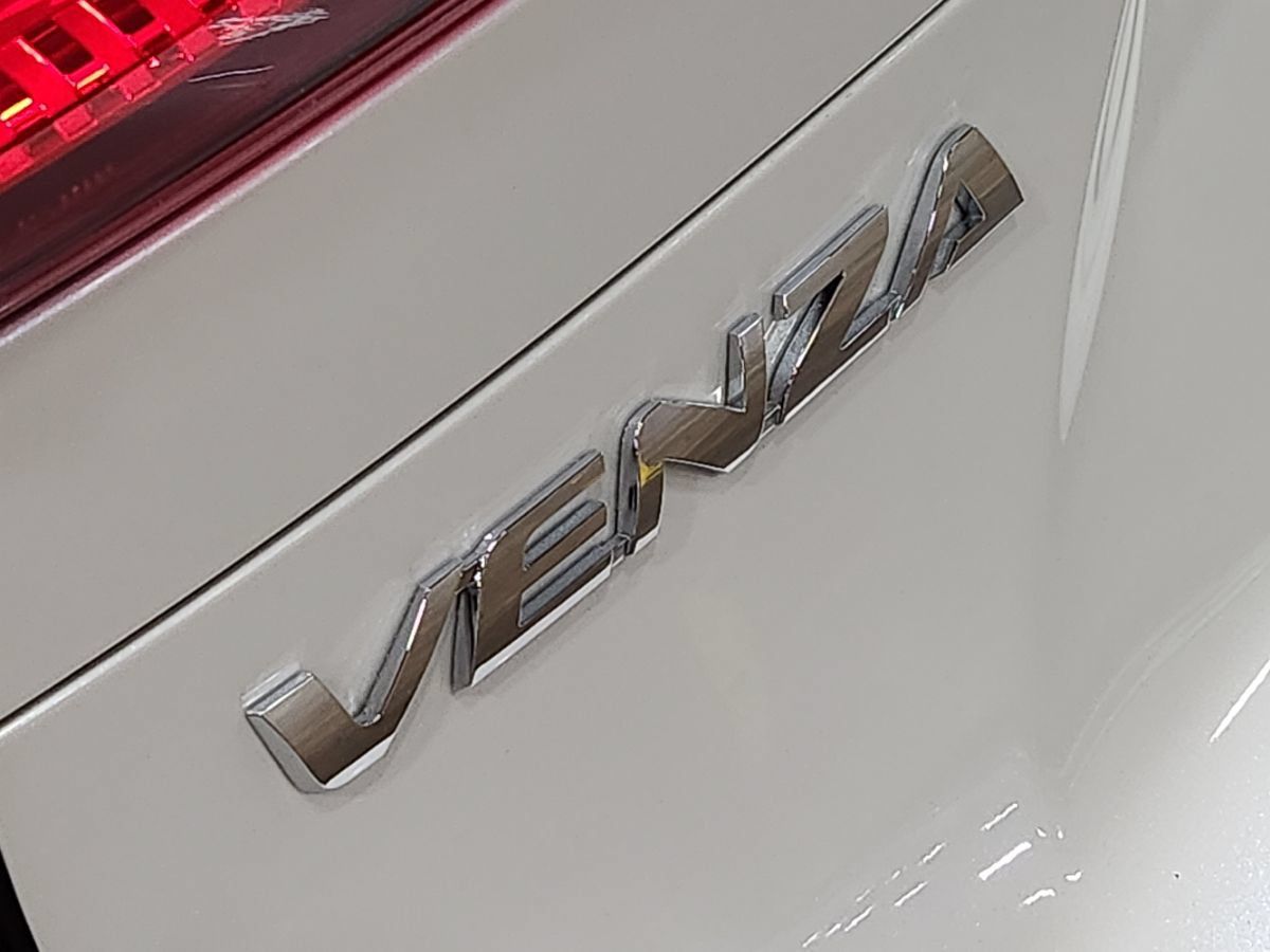Used 2021 Toyota Venza Limited w/ Advanced Technology Package AWD/4WD image 25