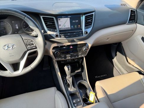 Used 2018 Hyundai Tucson Limited w/ Ultimate Package 02 FWD image 14
