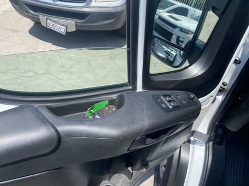Used 2023 RAM ProMaster 3500 w/ Driver Convenience Group FWD image 11