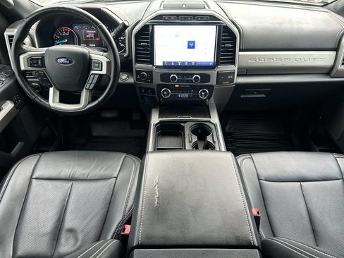 Used 2022 Ford F250 Lariat w/ Lariat Ultimate Package AWD/4WD image 12