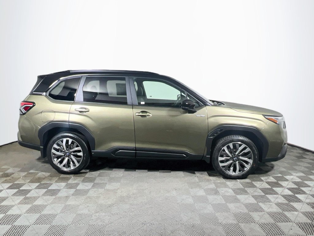 New 2026 Subaru Forester Touring AWD/4WD image 8