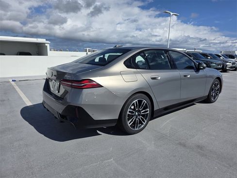 New 2026 BMW 530i 530i image 4