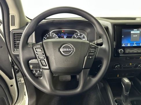 Used 2024 Nissan Frontier S w/ Technology Package image 14