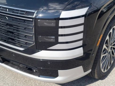 New 2026 Hyundai Palisade Calligraphy FWD image 10