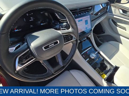 Used 2023 Jeep Grand Cherokee Overland w/ Adv Protech Group III image 12